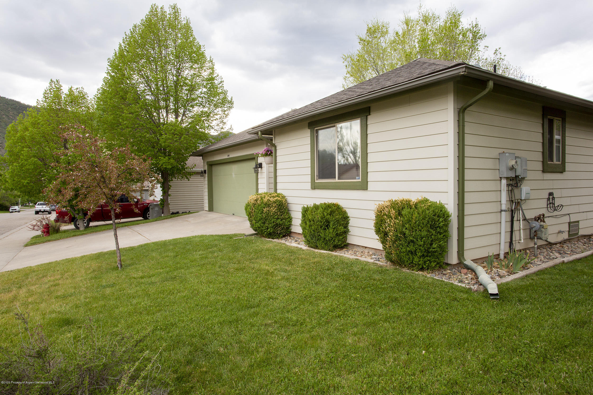 303 Buckthorn Road New Castle, CO 81647 - Photo 5 of 32 P76A5196