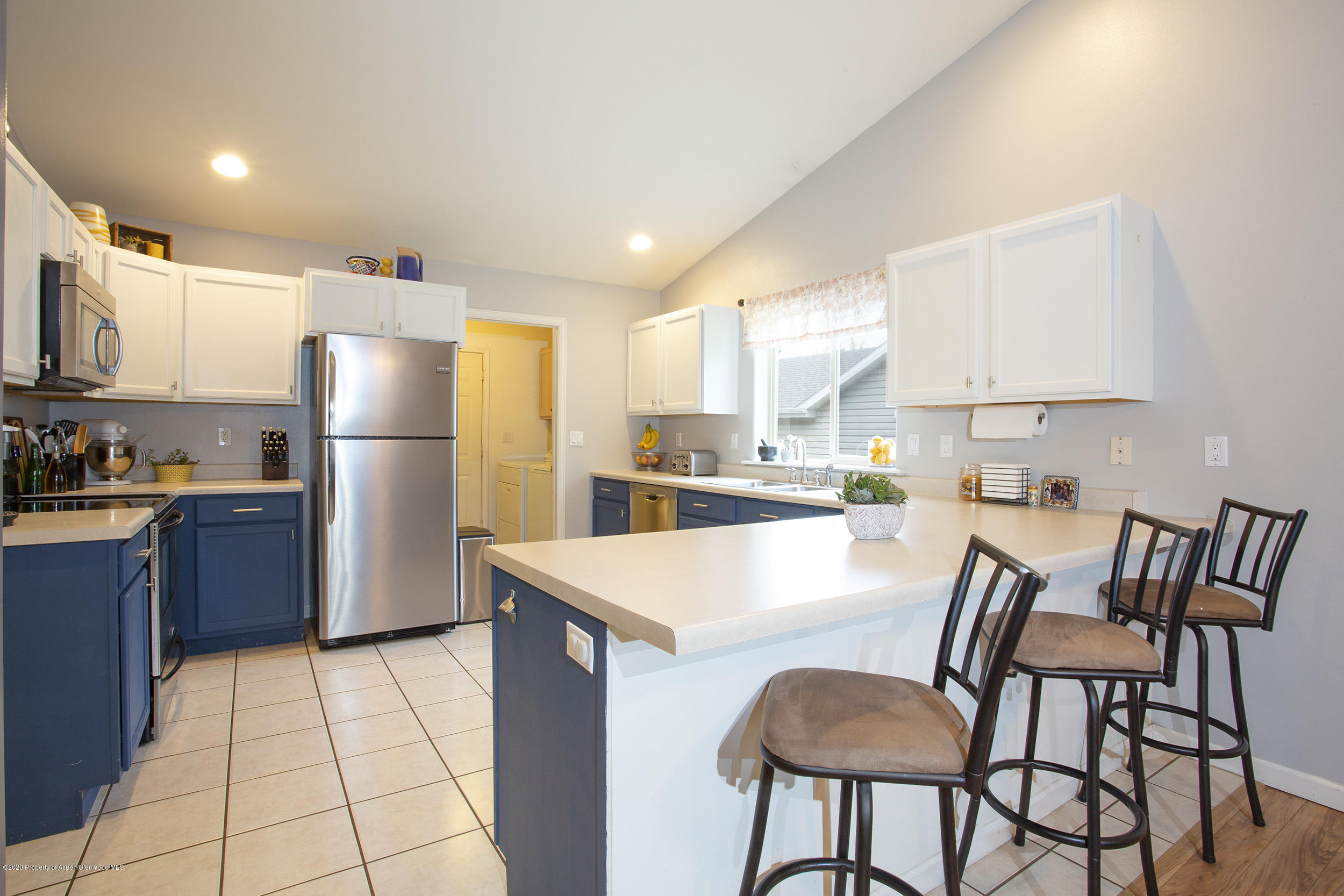 303 Buckthorn Road New Castle, CO 81647 - Photo 8 of 32 P76A5105 copy