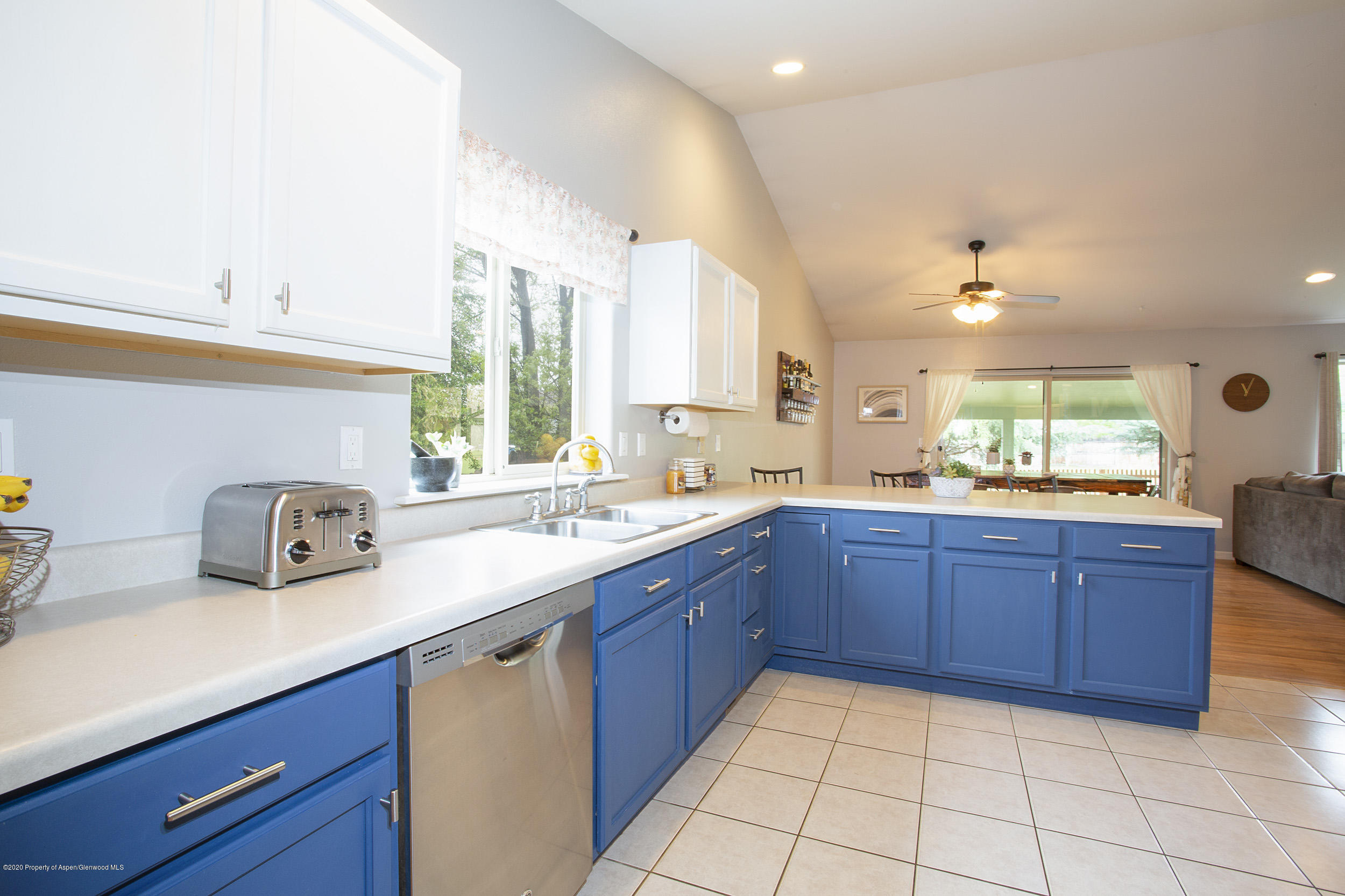 303 Buckthorn Road New Castle, CO 81647 - Photo 9 of 32 P76A5119 copy
