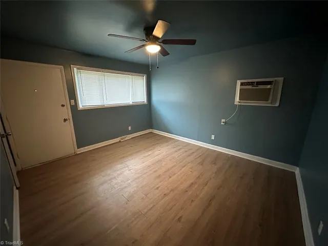 $1,100 | 1405 Cypress Street, Greensboro, NC 27405