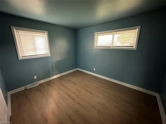 $1,100 | 1405 Cypress Street, Greensboro, NC 27405