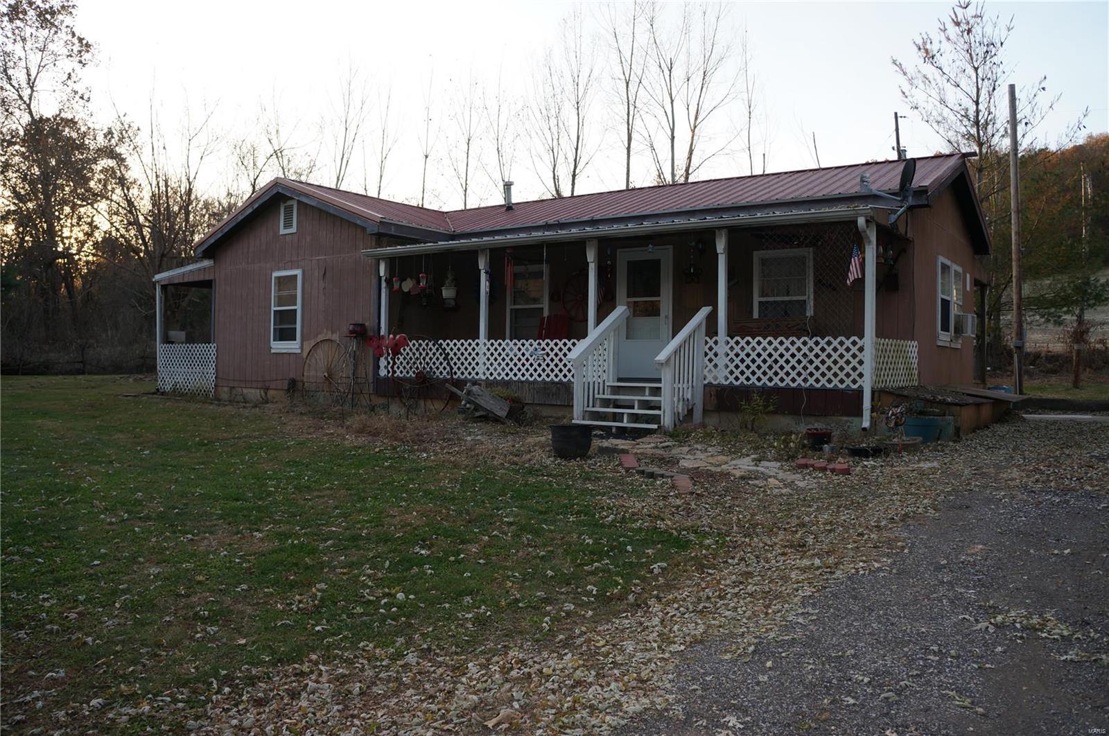 525 Stearns Hollow Road Nebo, IL 62355 - Photo 1 of 42 Gallery Image 1