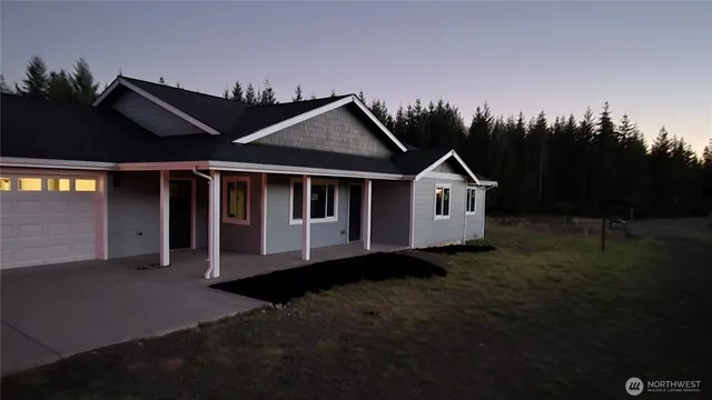 $699,900 | 400 East McLane Cv Drive, Grapeview, WA 98546