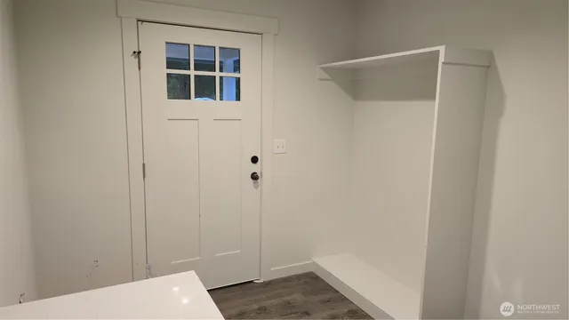 $699,900 | 400 East McLane Cv Drive, Grapeview, WA 98546