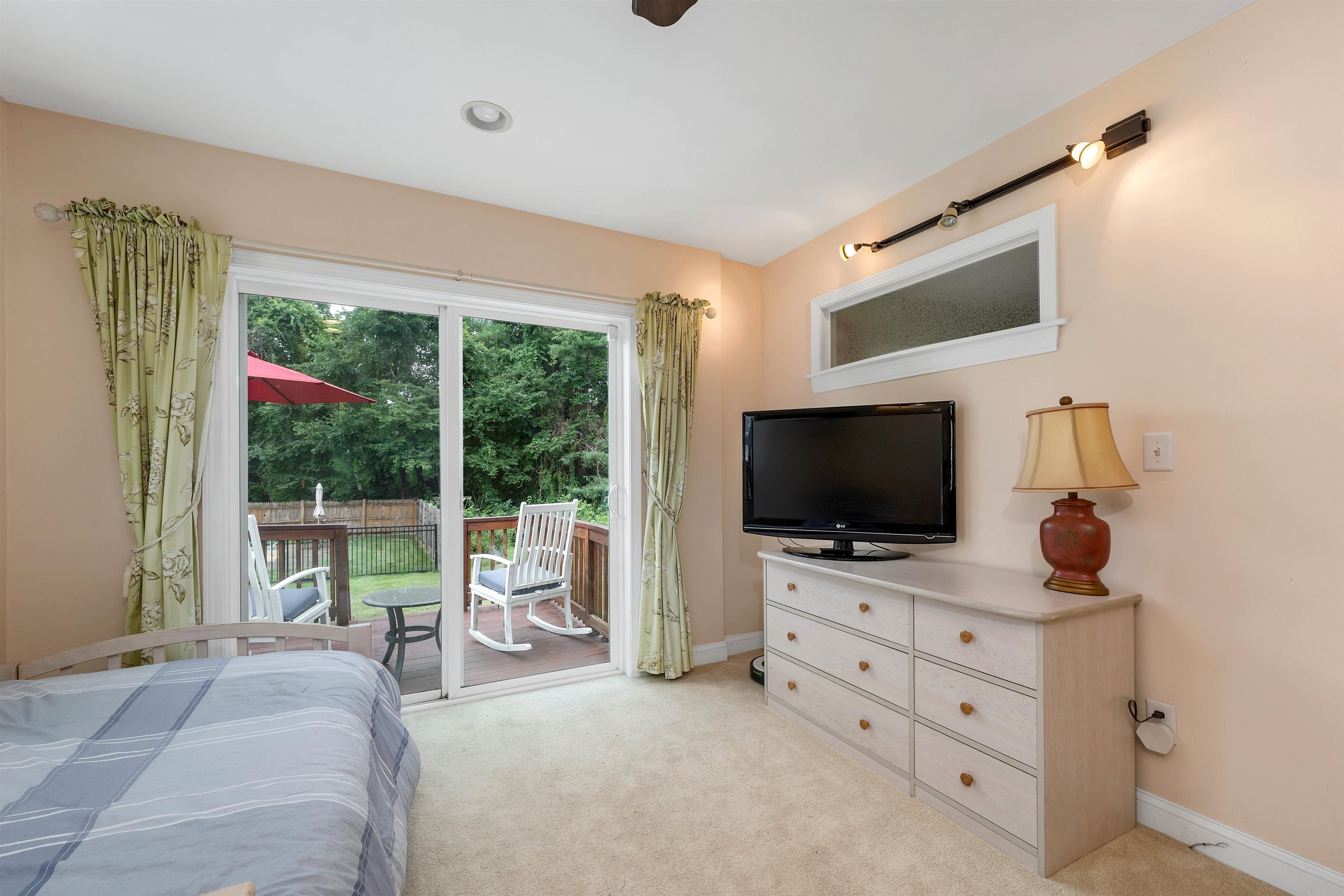 24 Hatch Drive Gilford, NH 03249 - Photo 15 of 33