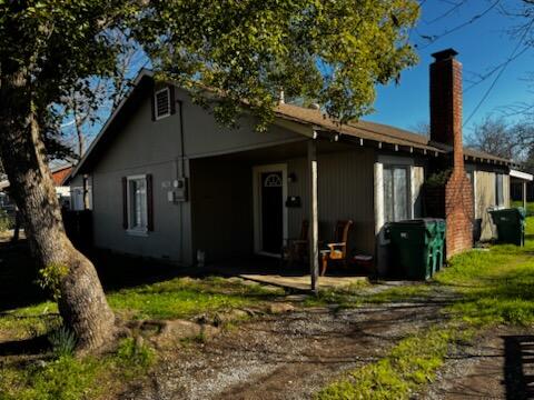 1785 Brigman Street Anderson, CA 96007 - Photo 1 of 13 a front view of a house