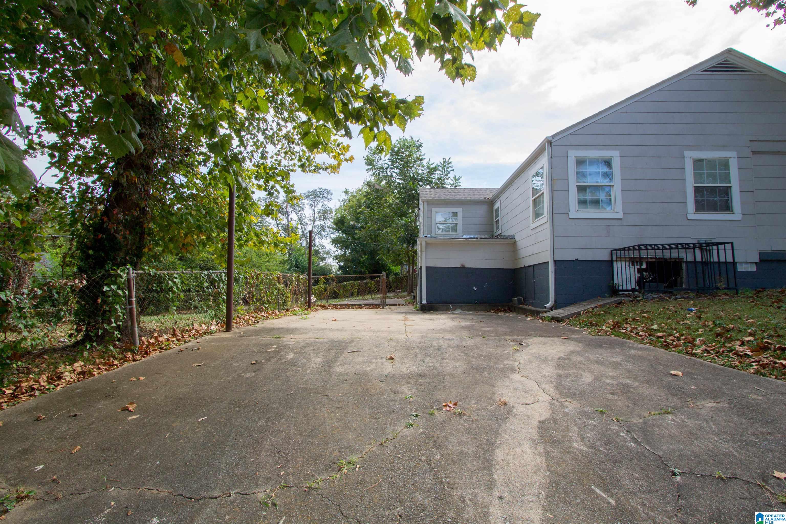 4901 Court I Birmingham, AL 35208 - Photo 29 of 33