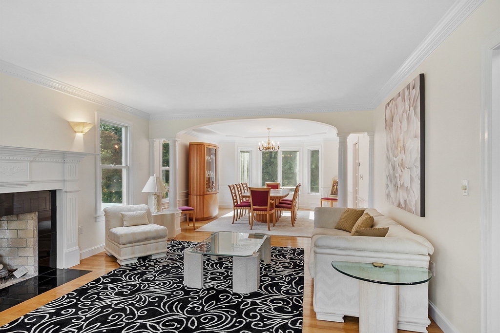 125 Lancaster Road North Andover, MA 01845 - Photo 11 of 41 Gallery Image 11