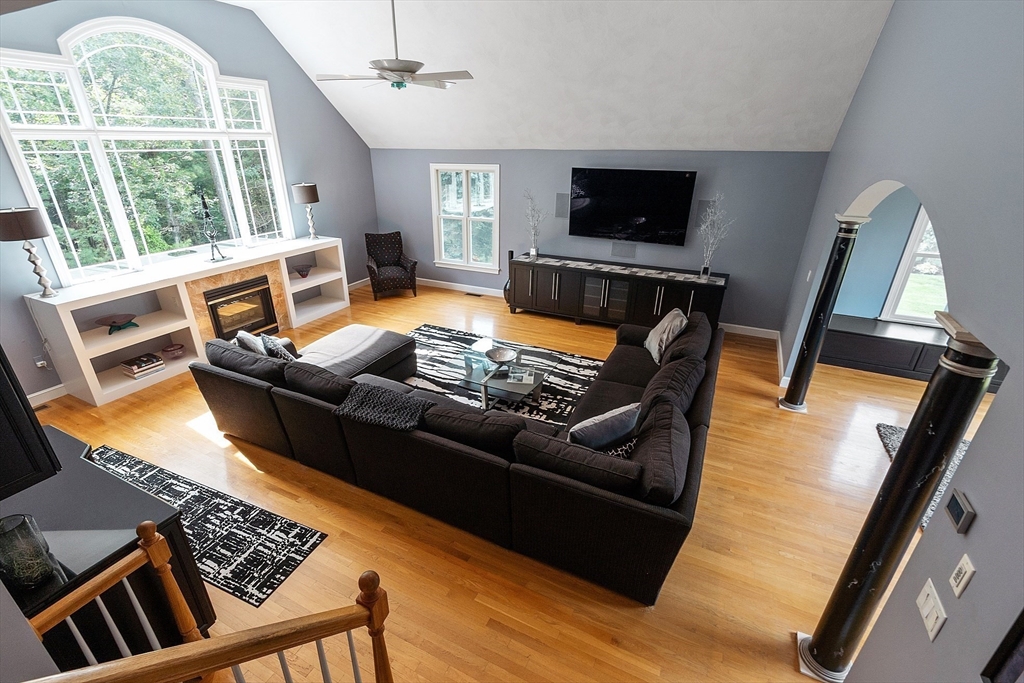 125 Lancaster Road North Andover, MA 01845 - Photo 13 of 41 Gallery Image 13