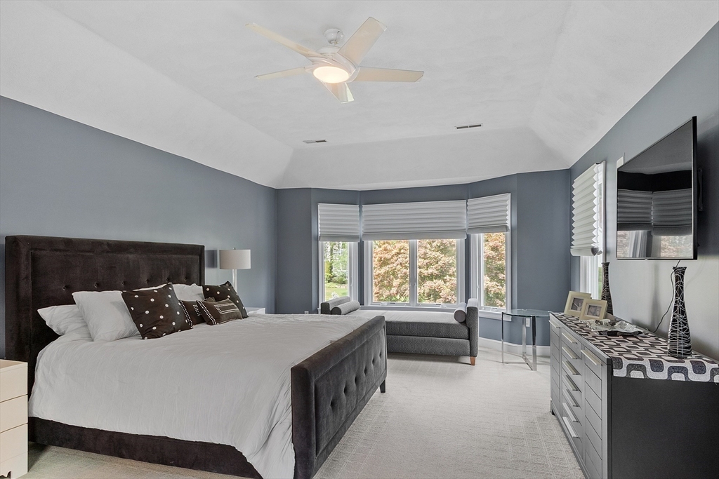 125 Lancaster Road North Andover, MA 01845 - Photo 19 of 41 Gallery Image 19