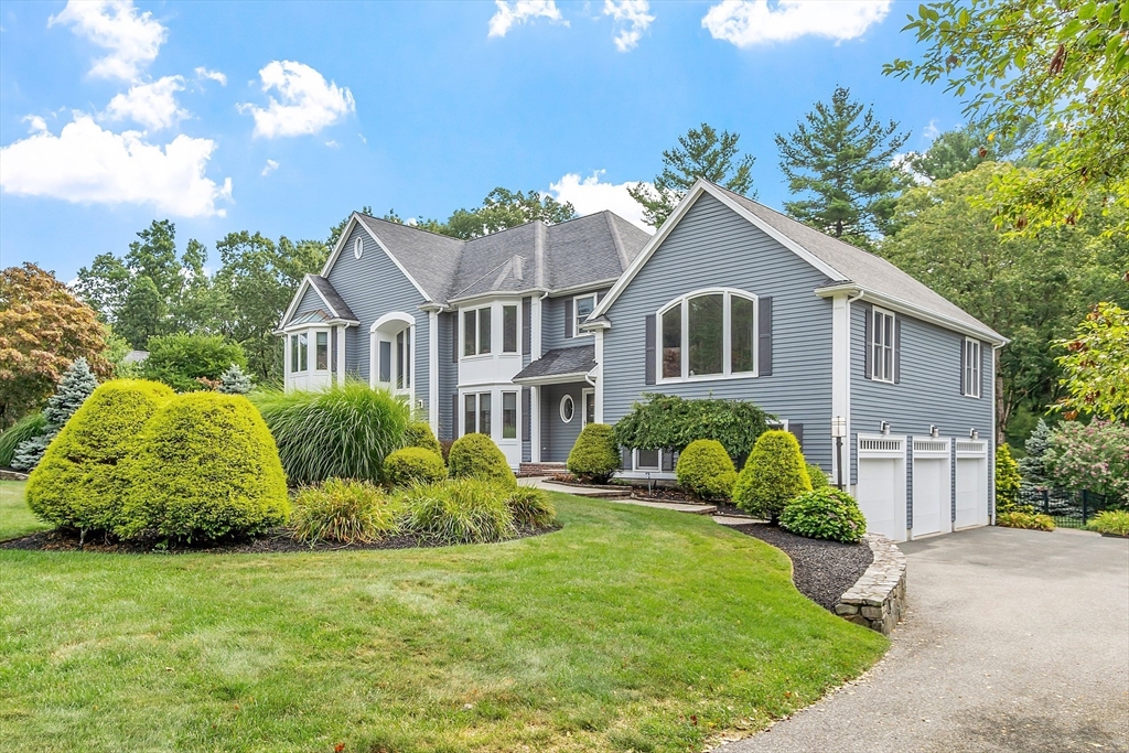 125 Lancaster Road North Andover, MA 01845 - Photo 2 of 41 Gallery Image 2