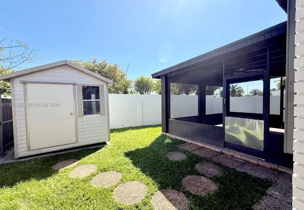 $3,800 | 1547 Southwest 137th Place, Miami, FL 33184