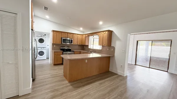 $3,800 | 1547 Southwest 137th Place, Miami, FL 33184