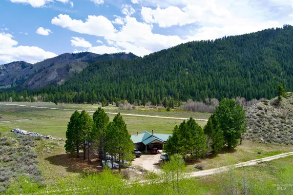 $755,000 | 4942 East Baumgartner Road, Mountain Home, ID 83647