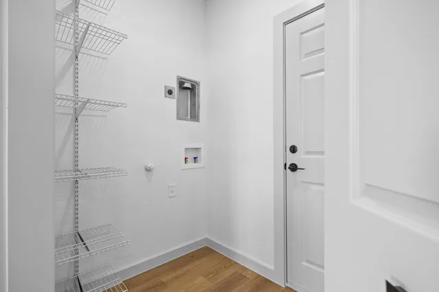 $2,000 | 2303 Thomas Street, Taylor, TX 76574