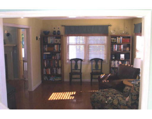 5 Wells Fargo Road Chelmsford, MA 01824 - Photo 3 of 4 a view of a dining room with furniture and window
