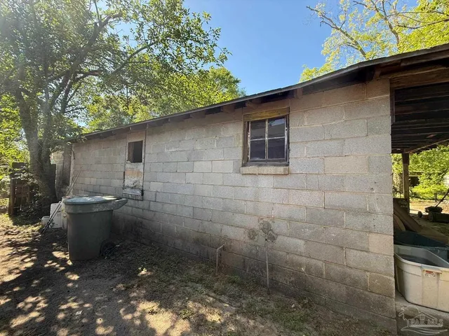 a view of a fireplace