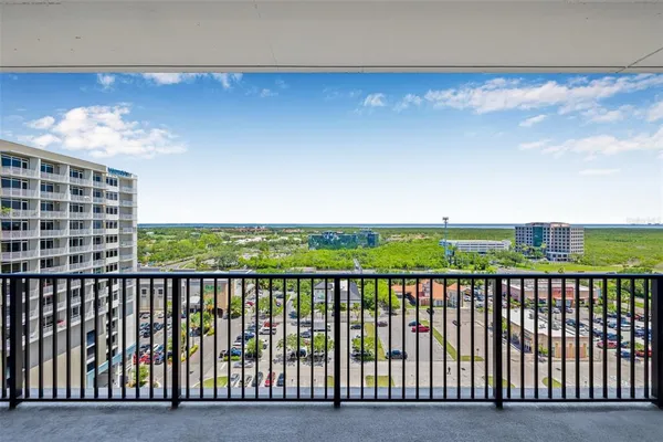 $3,917 | 221 Main Street North, Unit 1109, St. Petersburg, FL 33716