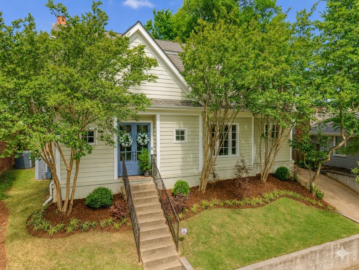 255 South Rembert Street Memphis, TN 38104 - Photo 1 of 35