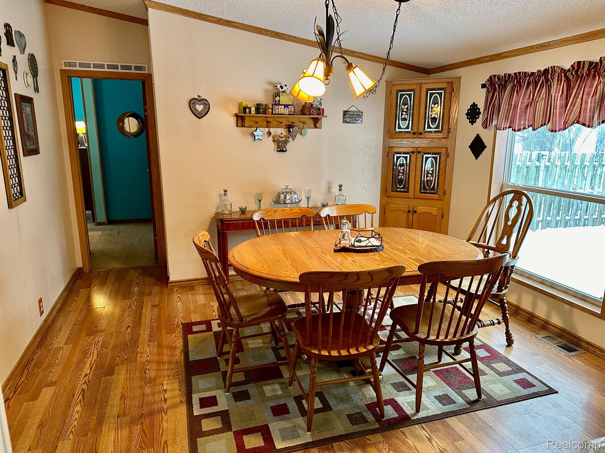 7058 Sheldon Road Whitmore Lake, MI 48189 - Photo 13 of 28 Gallery Image 13
