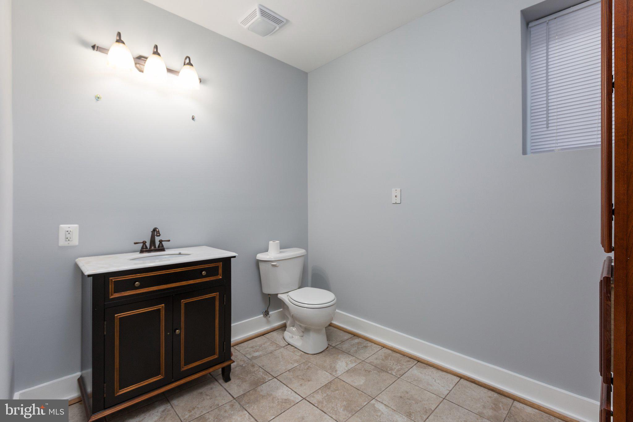 59 Caisson Road Fredericksburg, VA 22405 - Photo 135 of 150 Hall bathroom in lower level