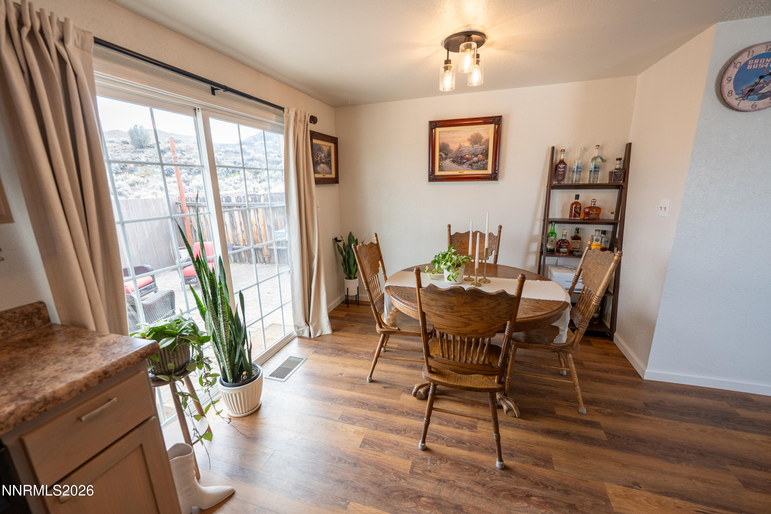 6764 Honeysuckle Court Reno, NV 89506 - Photo 13 of 38 Honeysuckle pic_105-HDR