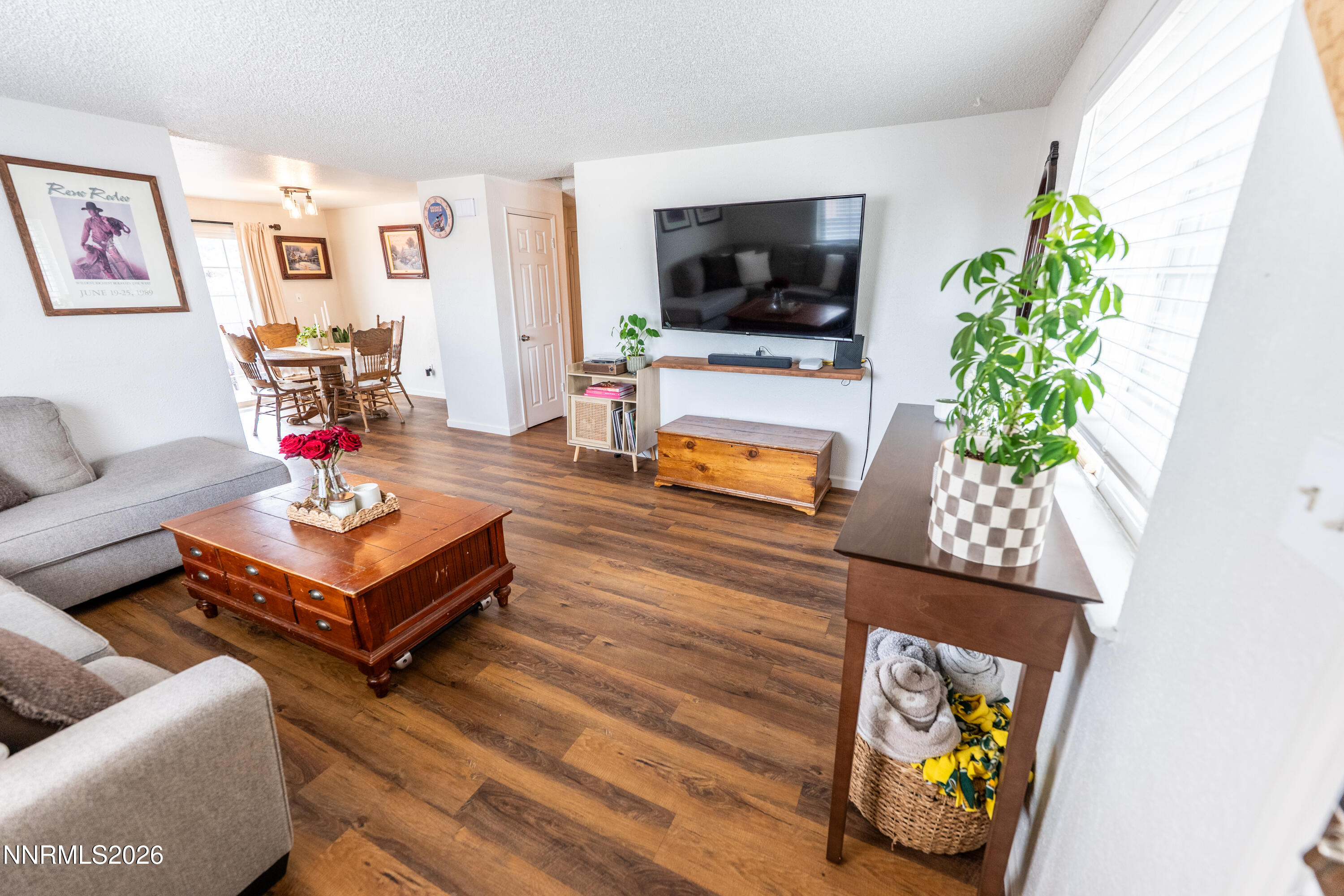 6764 Honeysuckle Court Reno, NV 89506 - Photo 8 of 38 Honeysuckle pic_66-HDR