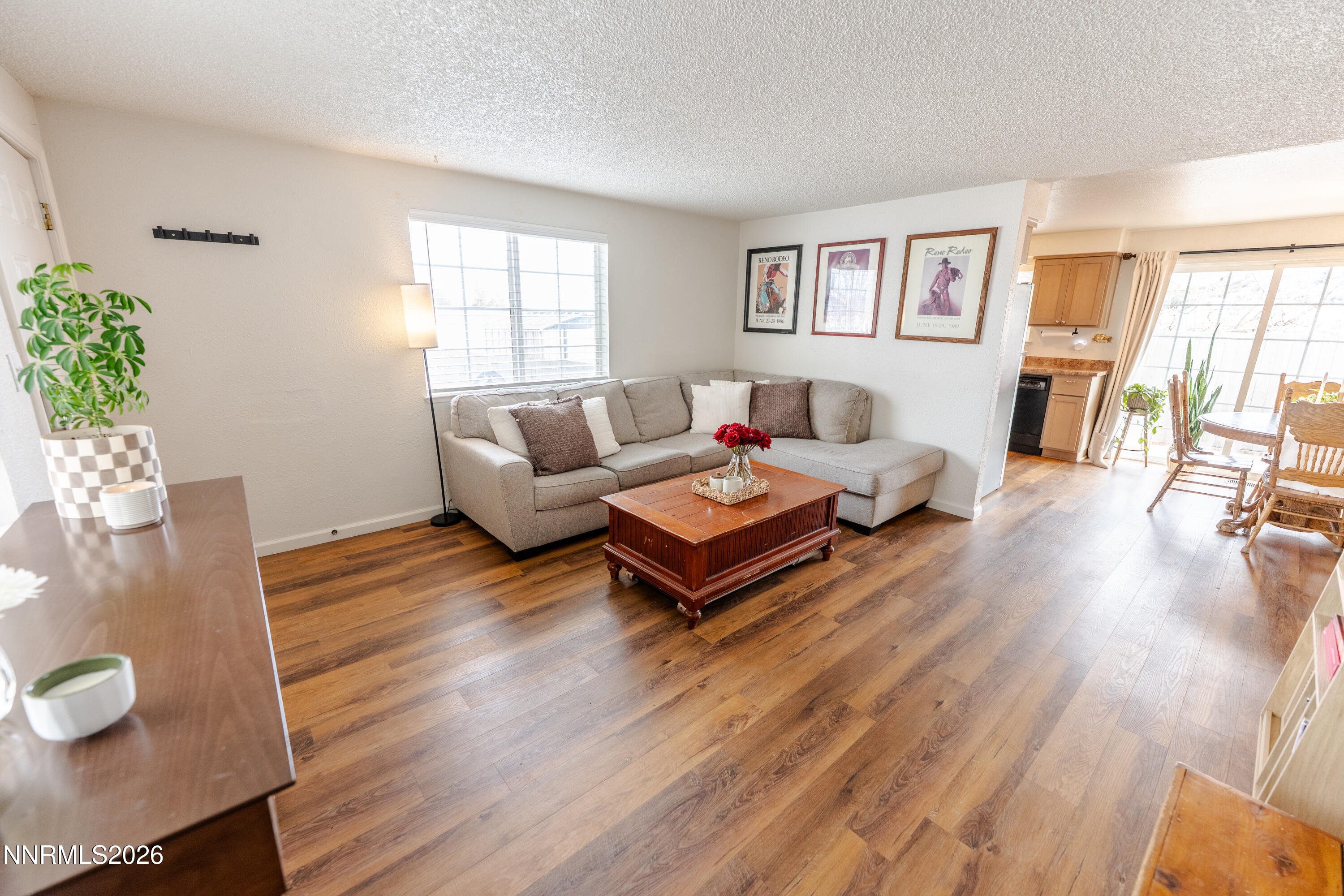 6764 Honeysuckle Court Reno, NV 89506 - Photo 9 of 38 Honeysuckle pic_75-HDR