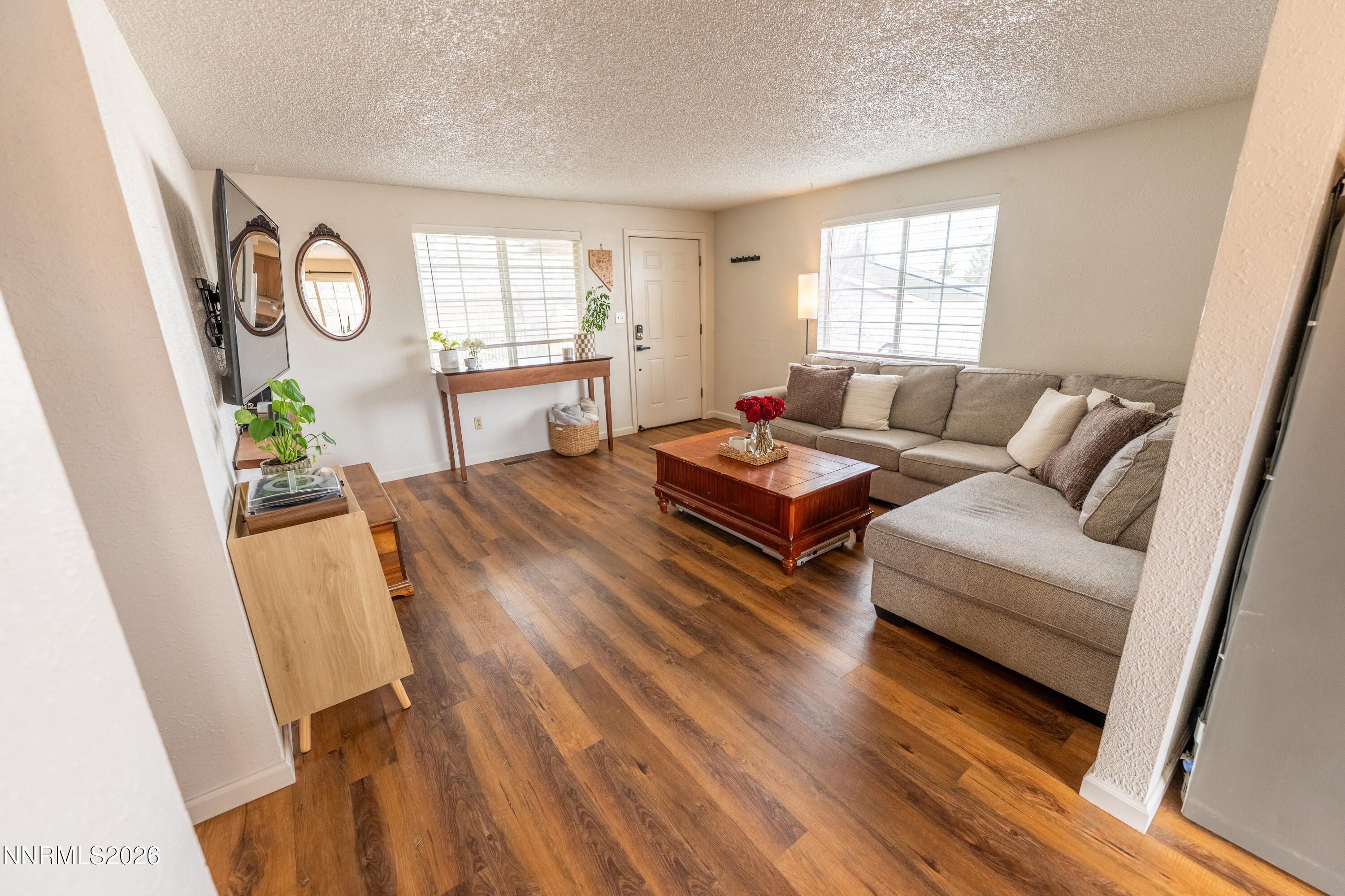 6764 Honeysuckle Court Reno, NV 89506 - Photo 10 of 38 Honeysuckle pic_90-HDR