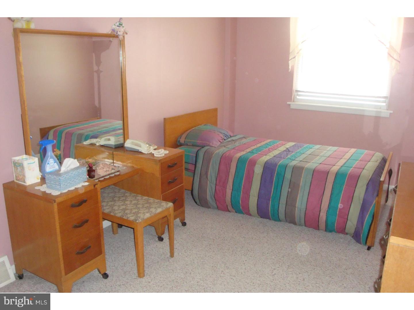 10226 West Keswick Road Philadelphia, PA 19114 - Photo 14 of 22 Gallery Image 14