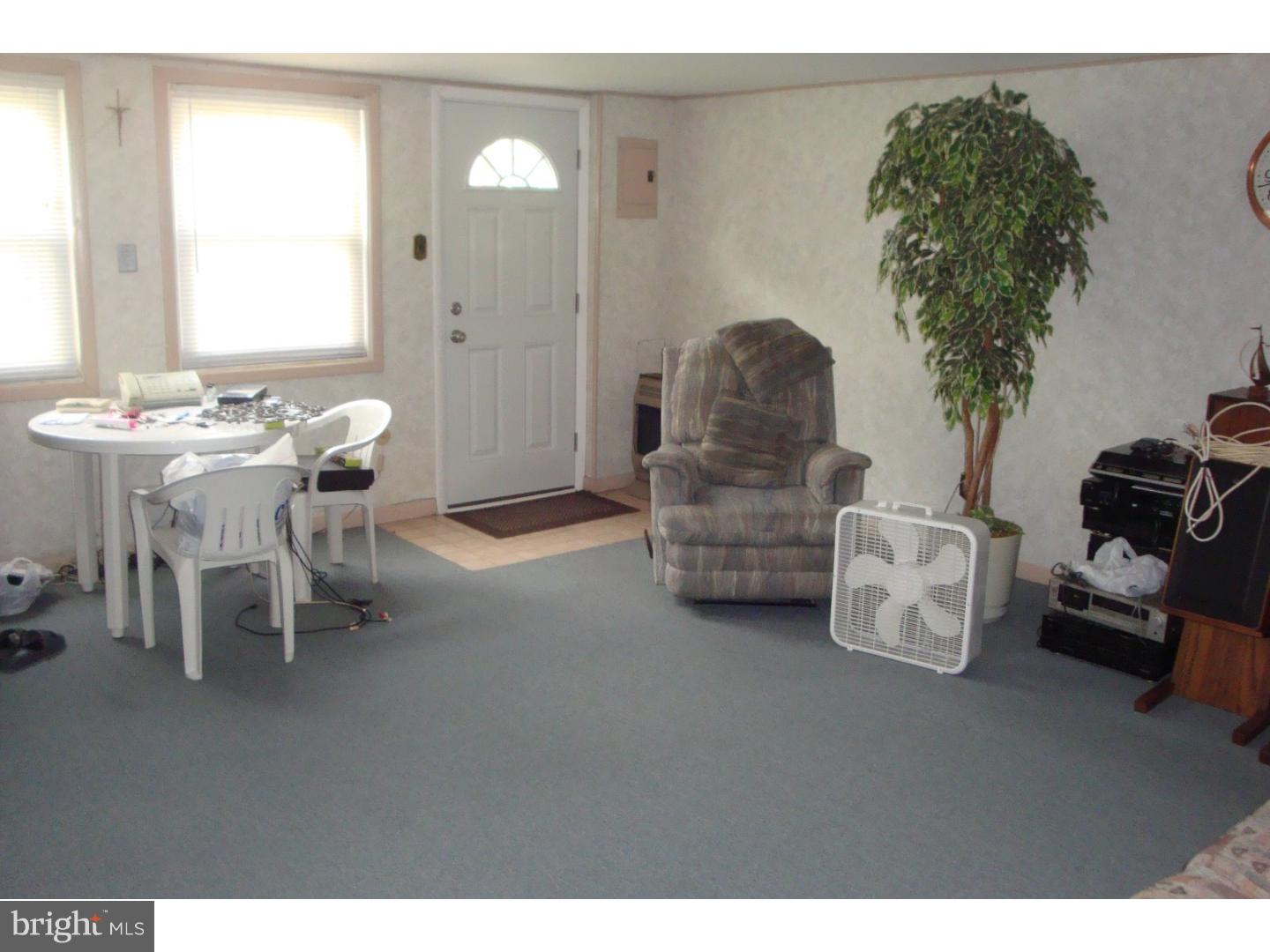 10226 West Keswick Road Philadelphia, PA 19114 - Photo 17 of 22 Gallery Image 17