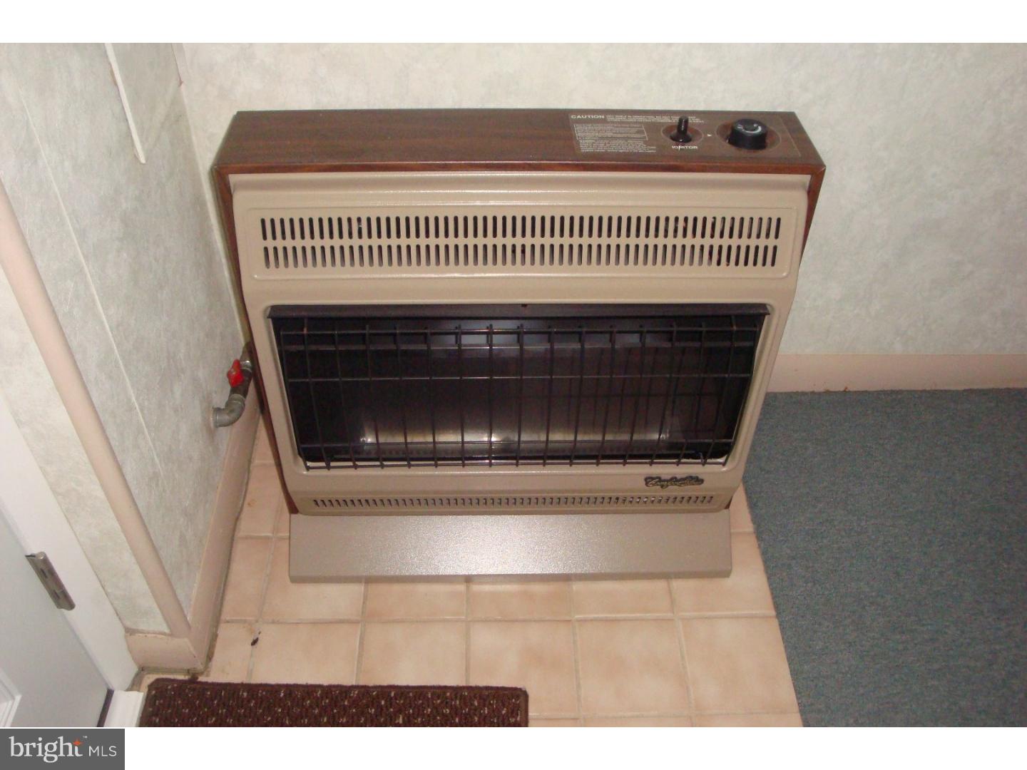 10226 West Keswick Road Philadelphia, PA 19114 - Photo 18 of 22 Gallery Image 18