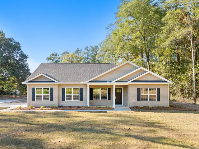 $319,900 | 1359 Columbia Road, Orangeburg, SC 29115