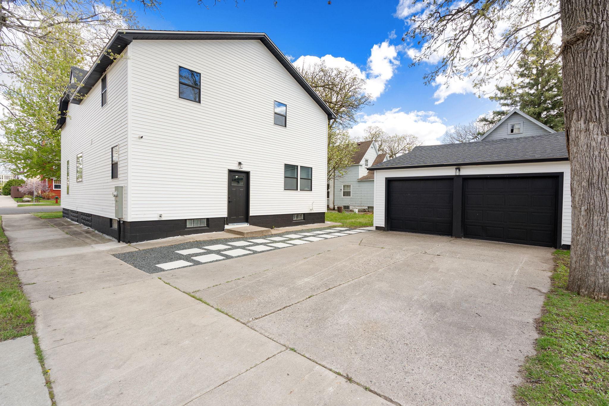 611 3rd Street Northwest Austin, MN 55912 - Photo 7 of 55
