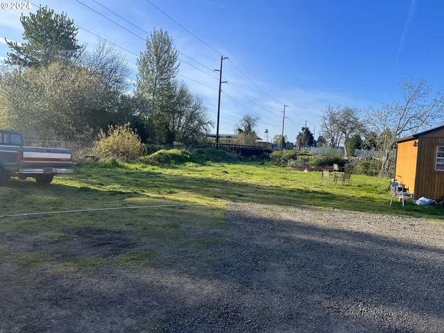 $210,000 | 1590 Ivy Street, Junction City, OR 97448
