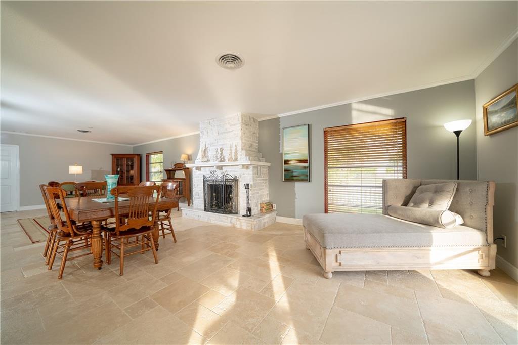 1154 Northwest Spruce Ridge Drive Stuart, FL 34994 - Photo 18 of 43 Gallery Image 18