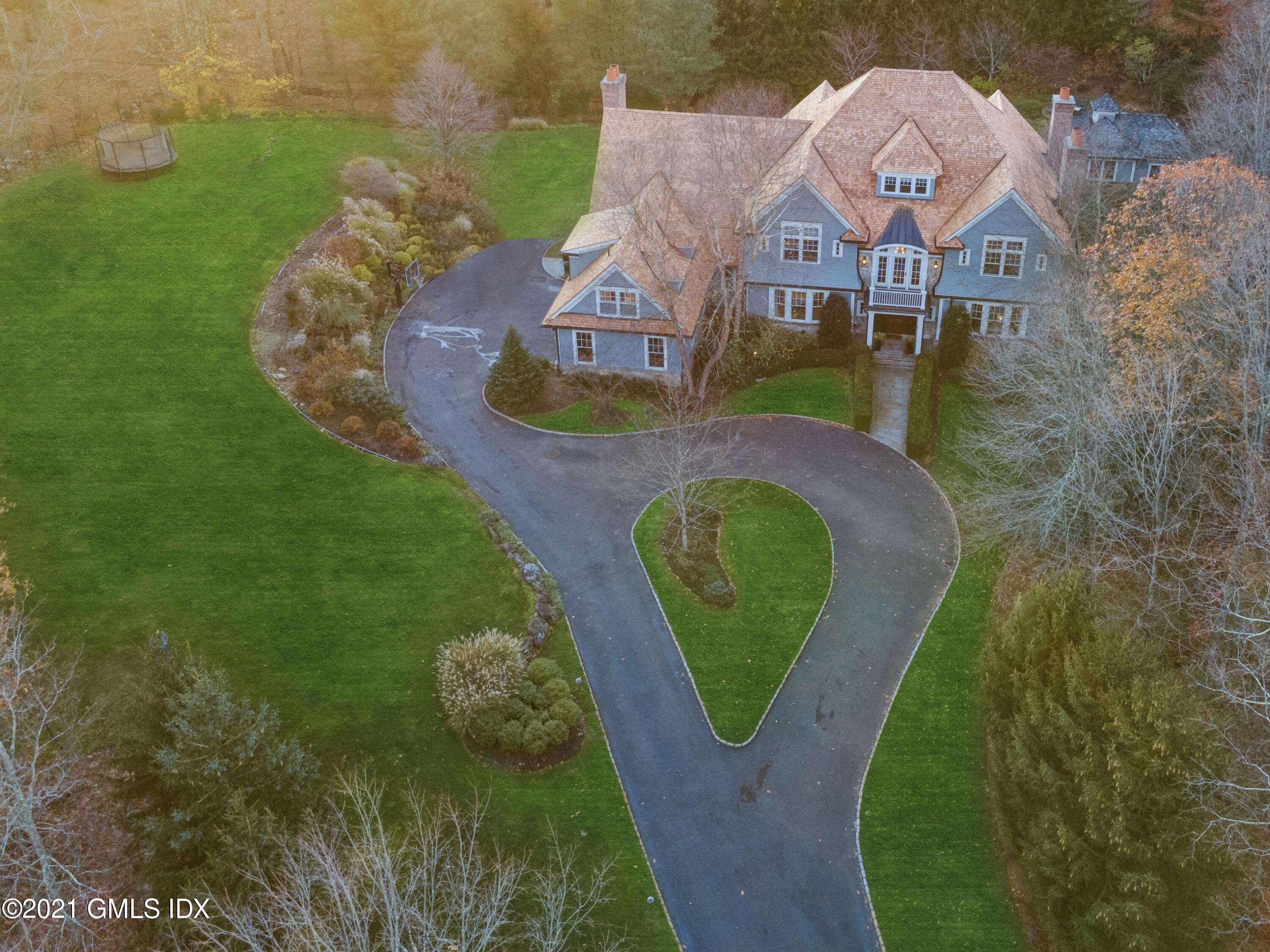 3 Hycliff Road Greenwich, CT 06831 - Photo 31 of 31 an aerial view of a house