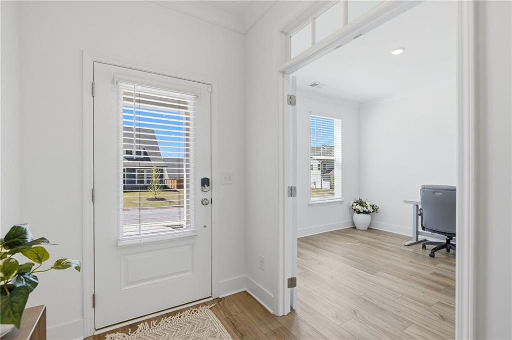 143 Mdw Vw Loop Dallas, GA 30132 - Photo 5 of 39