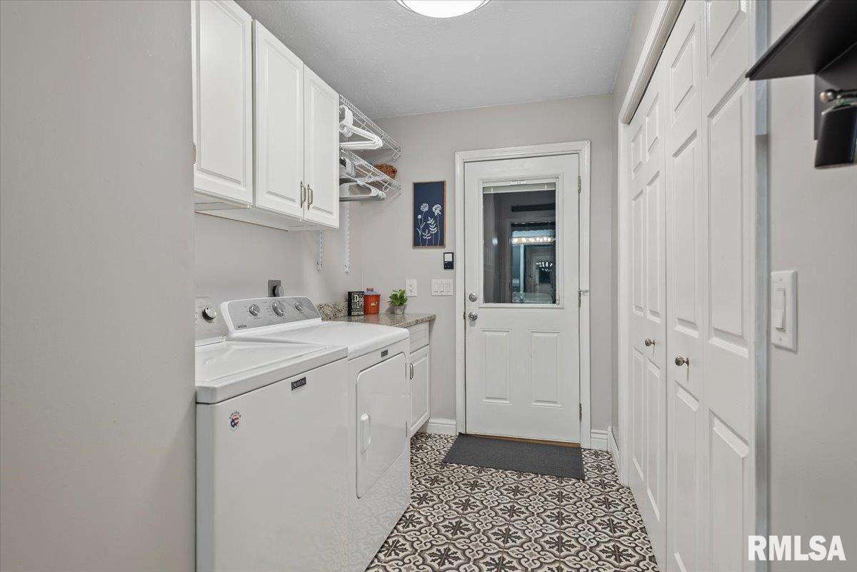 2806 Haggard Drive Springfield, IL 62711 - Photo 23 of 38