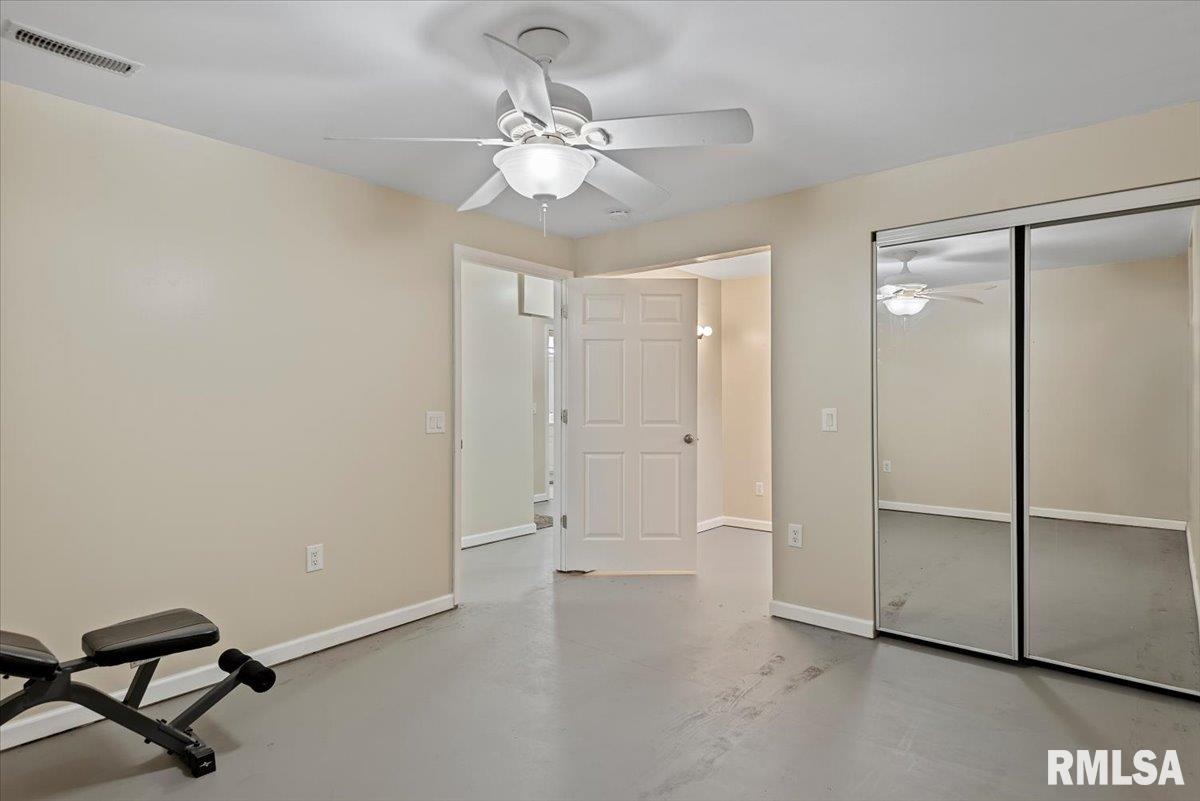 2806 Haggard Drive Springfield, IL 62711 - Photo 29 of 38
