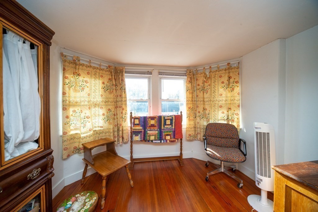 124 Walnut Street Clinton, MA 01510 - Photo 33 of 39 Gallery Image 33