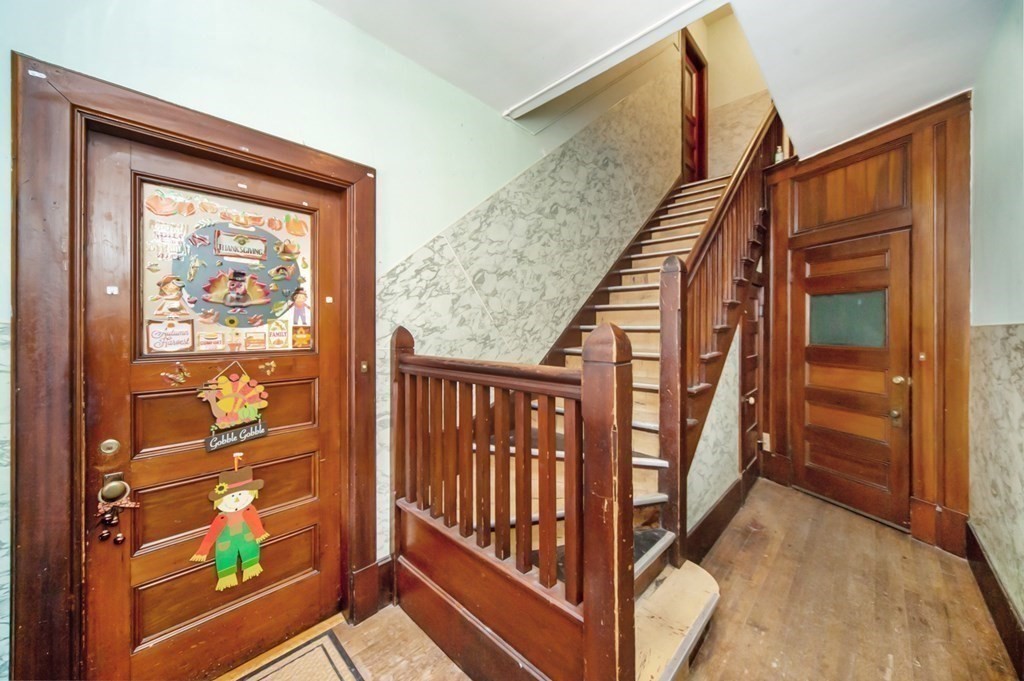124 Walnut Street Clinton, MA 01510 - Photo 9 of 39 Gallery Image 9