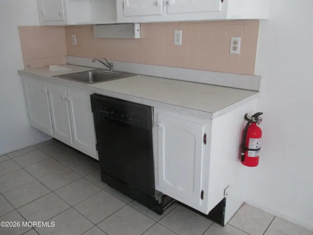 $1,550 | 306 A West Malvern Court, Lakewood, NJ 08701