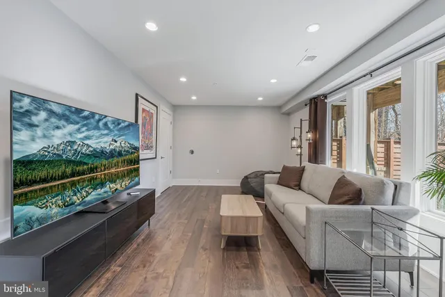 $1,455,000 | 5348 Merriam Street, Bethesda, MD 20814