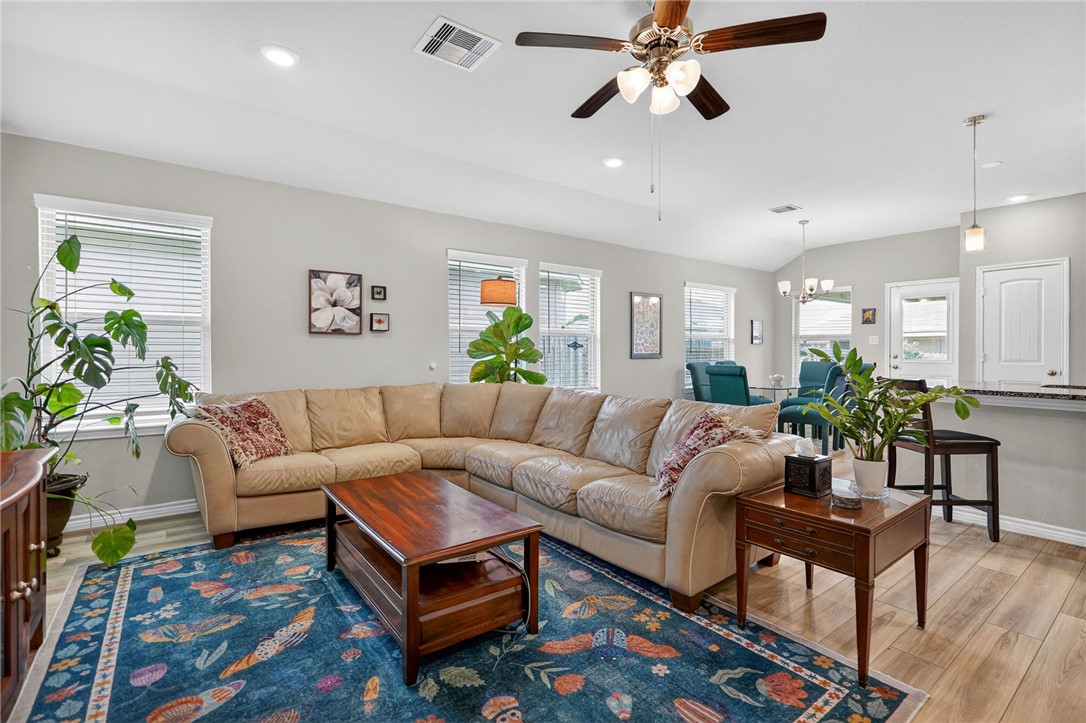 2038 Chief Street Bryan, TX 77807 - Photo 4 of 36