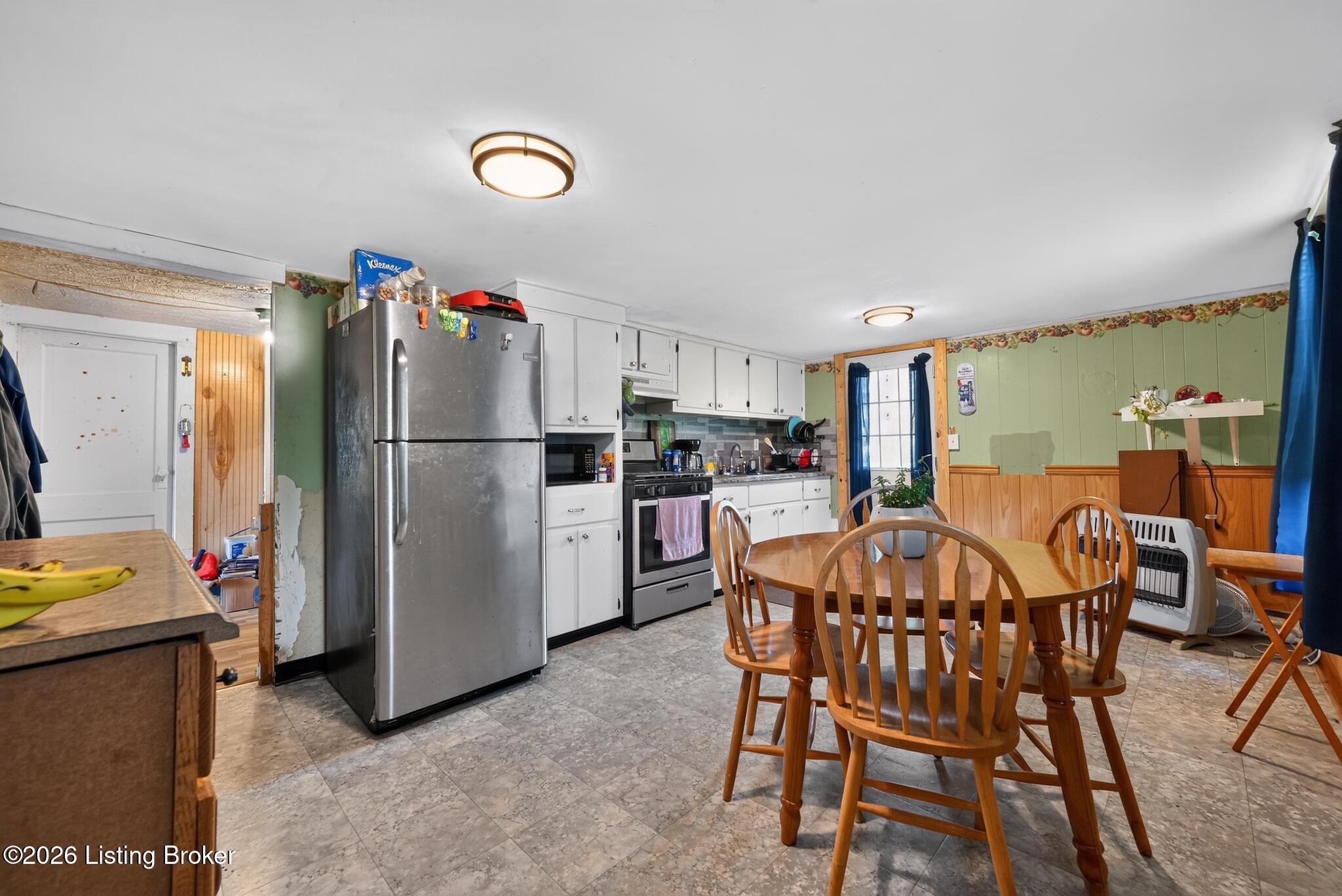 326 Roberts Road Stanton, KY 40380 - Photo 6 of 22 11_326_Roberts_Rd-Kitchen-0991