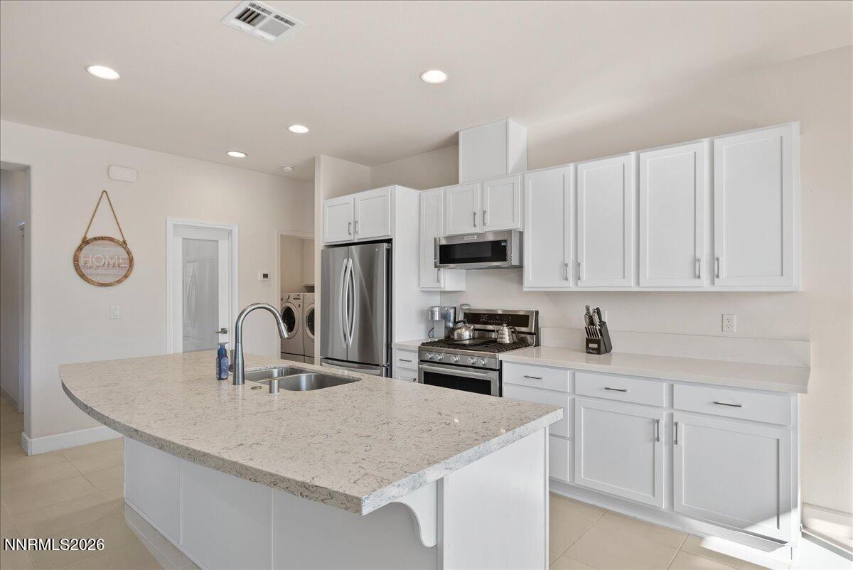 11174 Freedom Range Lane Reno, NV 89521 - Photo 11 of 40 11174 Freedom Range (12)