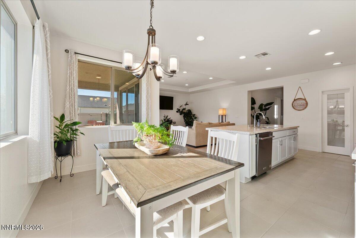 11174 Freedom Range Lane Reno, NV 89521 - Photo 14 of 40 11174 Freedom Range (15)