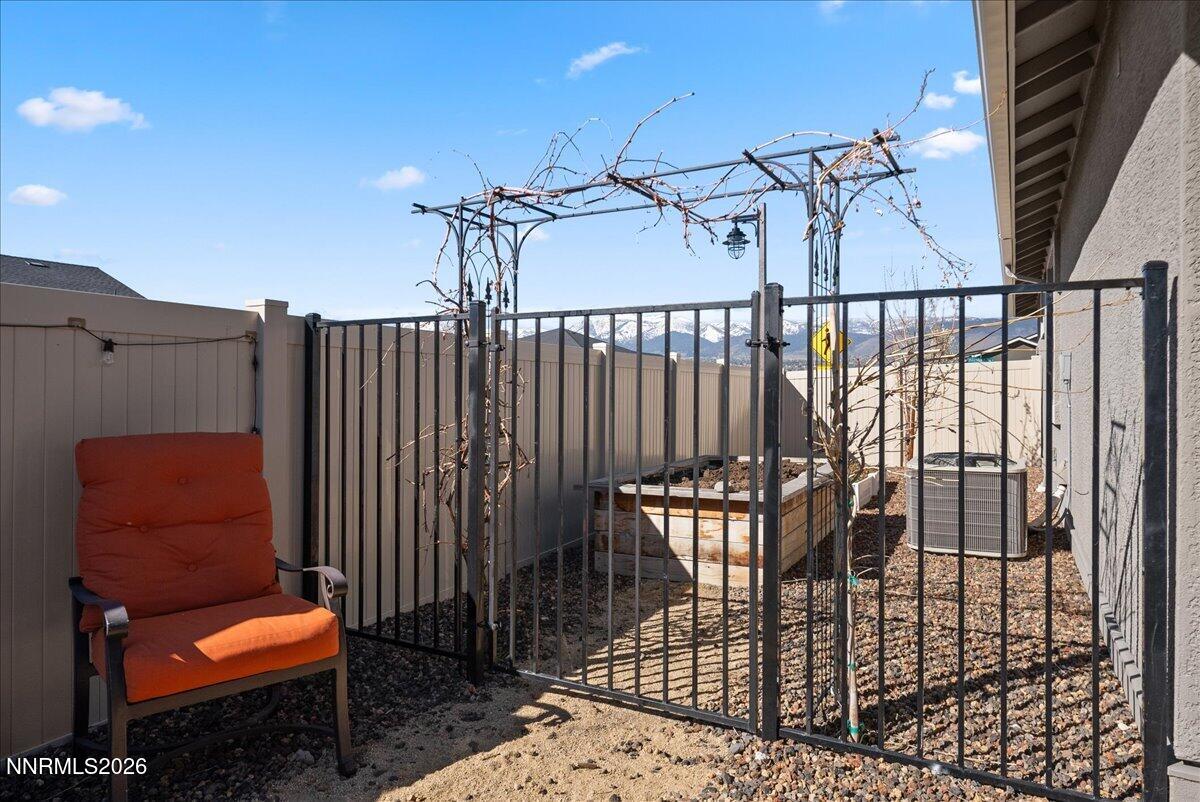 11174 Freedom Range Lane Reno, NV 89521 - Photo 37 of 40 11174 Freedom Range (38)