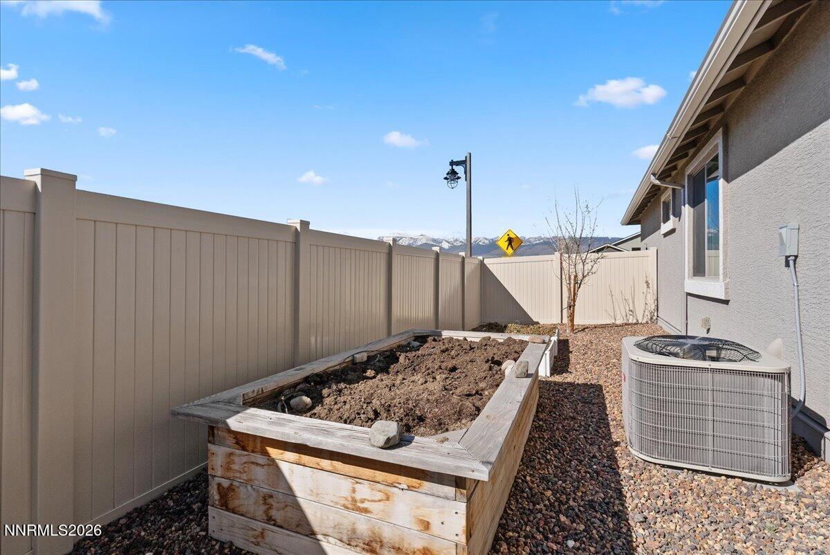 11174 Freedom Range Lane Reno, NV 89521 - Photo 39 of 40 11174 Freedom Range (40)